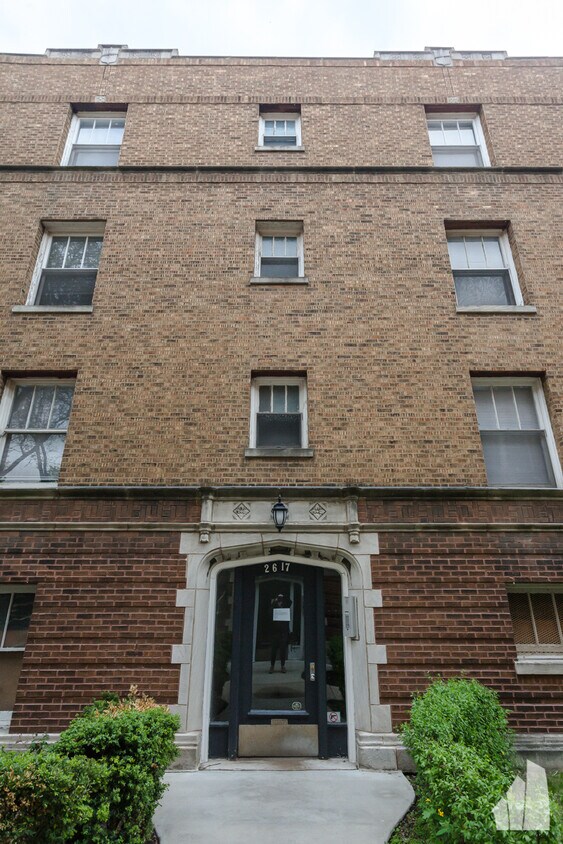 Primary Photo - 2618 W Gunnison St