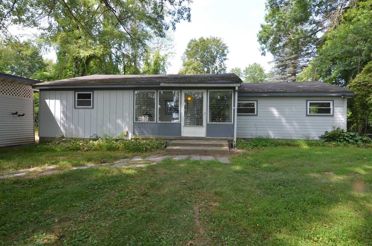 Primary Photo - 58 Slate Quarry Rd