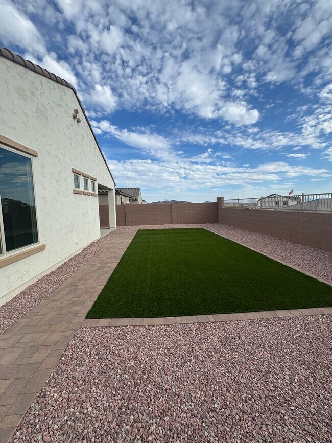 Foto del edificio - 7073 W Oberlin Wy