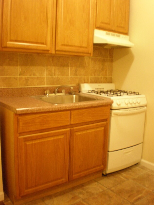 Foto principal - 33-10 31st Ave