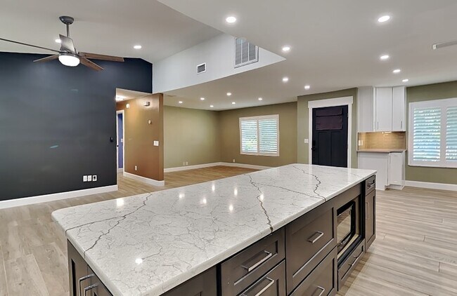 Building Photo - 3019 Autumnwood Trail