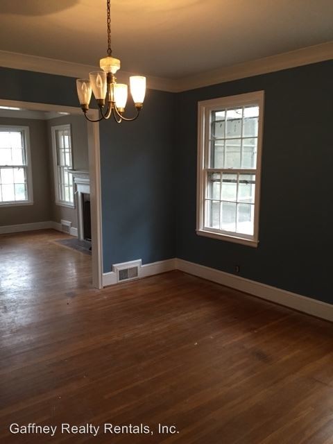 Building Photo - 4 br, 2 bath House - 211 Indian Hill