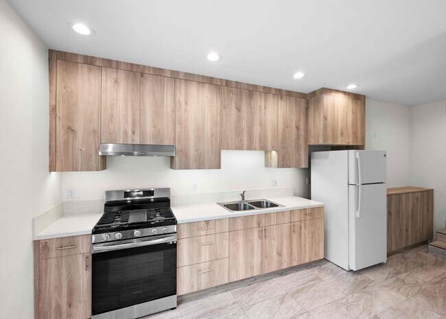 Foto del edificio - 20533 Enadia Way
