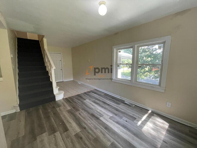 Building Photo - 229 McKinley Ave
