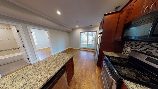 Foto del edificio - 27 Chestnut Ave