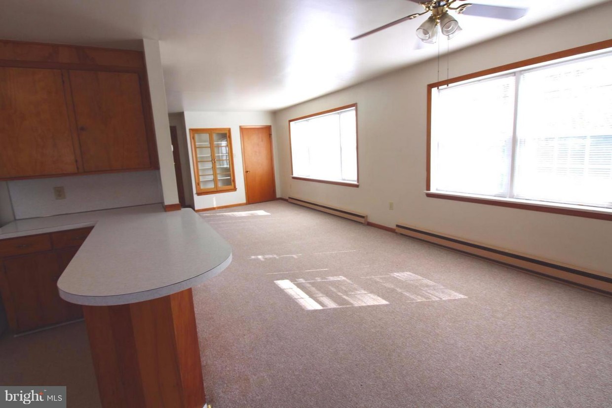 Foto principal - 77 Wolf Gap Rd