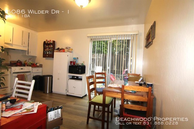 Building Photo - 5086 Wilder Dr