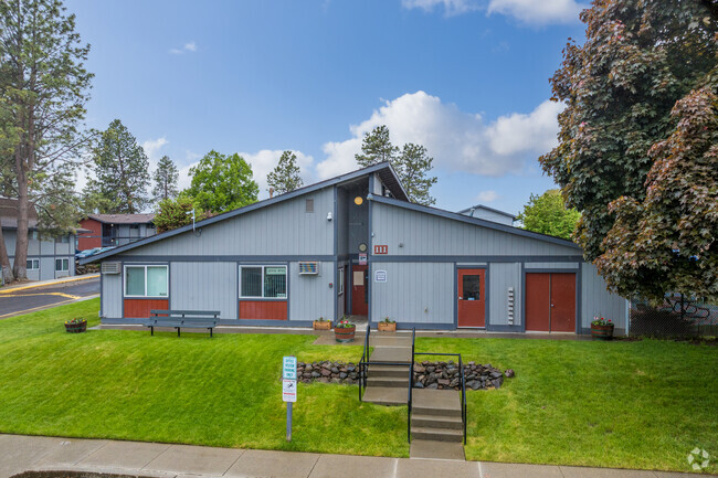 Building Photo - Willow Wood Village