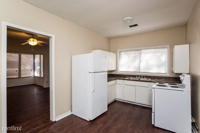 Building Photo - 4 br, 2 bath House - 1639 HARBIN Road SW