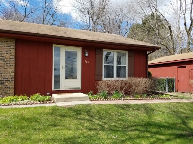 Primary Photo - 507 Woodland Ave