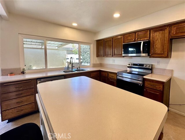 Building Photo - 18188 Mesa Verde Ct