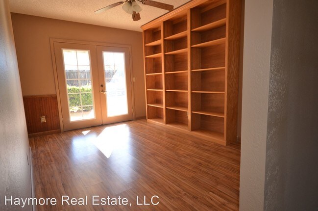 Building Photo - 3 br, 2 bath House - 5130 Calle Granada