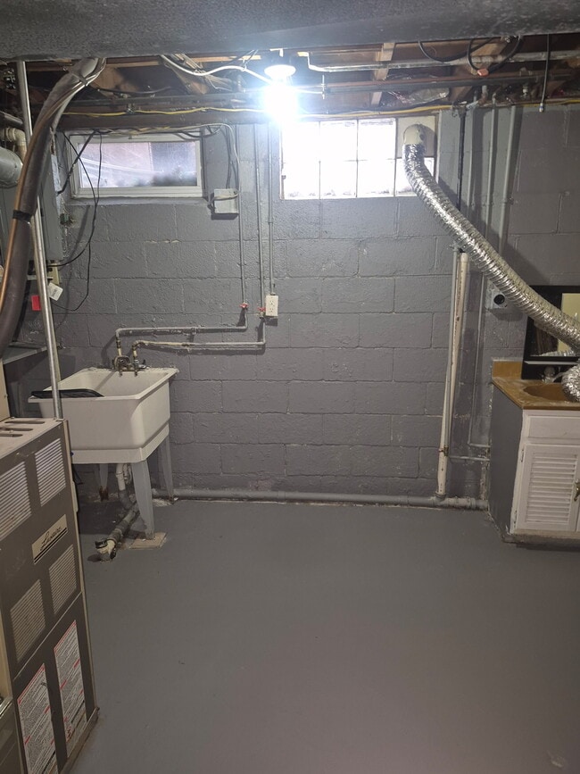 Foto del edificio - 4147 New Rd