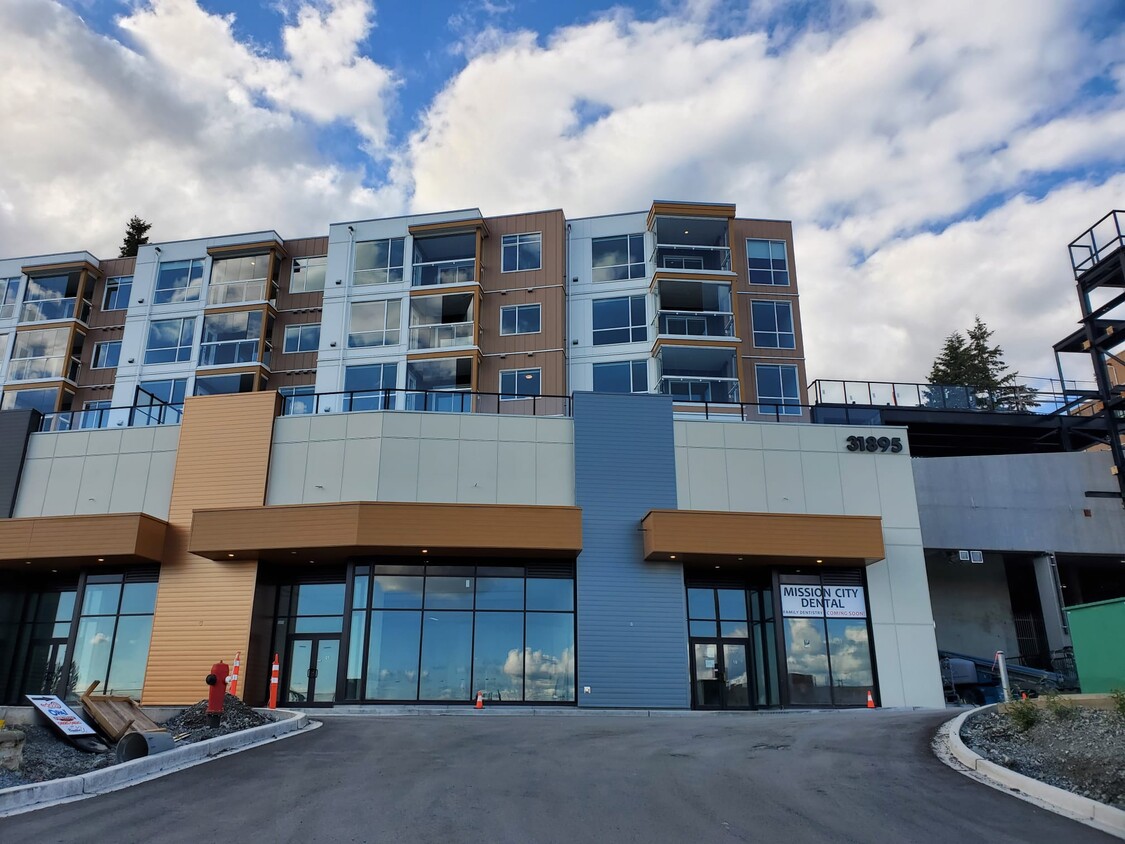 Photo principale - 31900 Raven Av