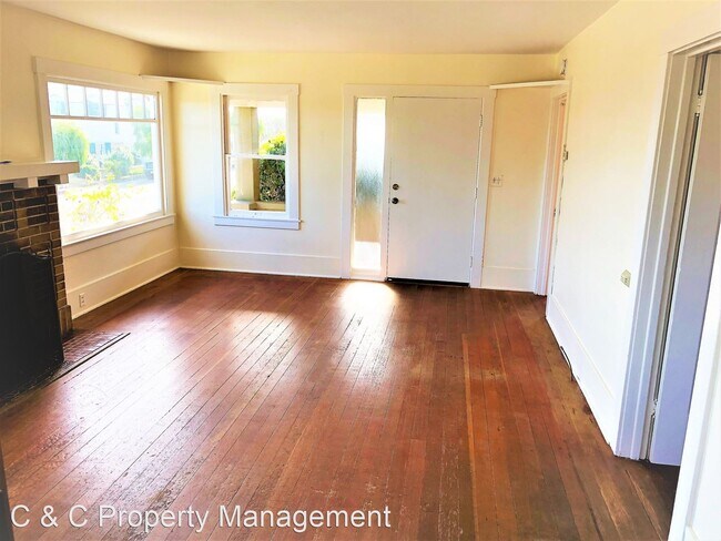 Building Photo - 2 br, 1 bath House - 901 Del Monte Blvd