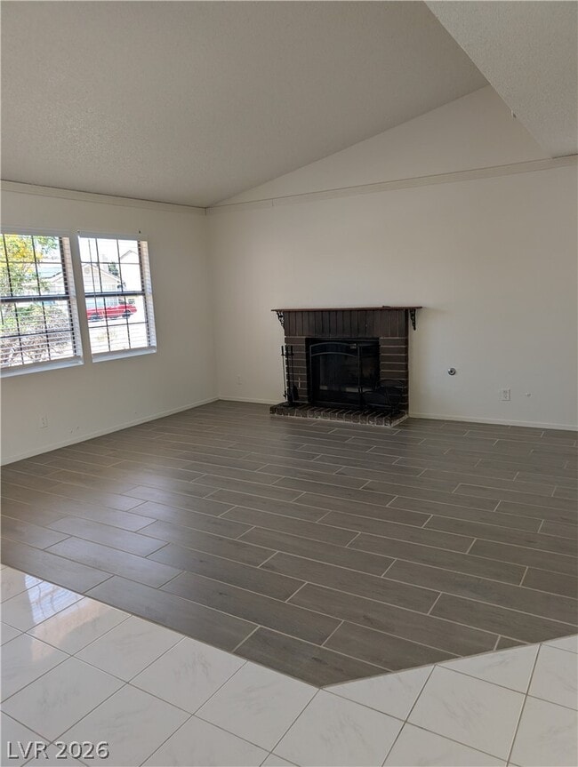 Foto del edificio - 4424 Honeycomb Dr