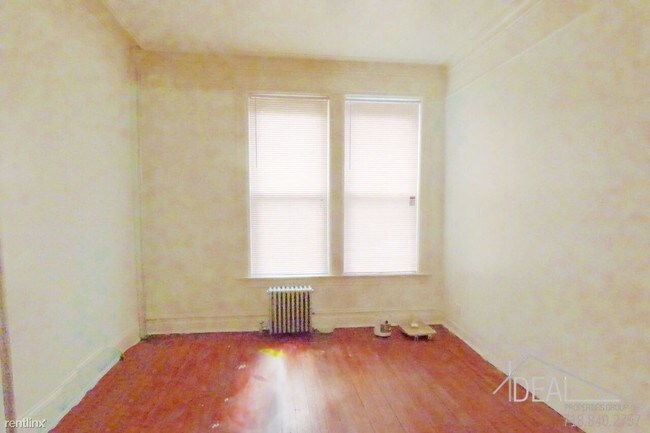 Building Photo - 253 20th St