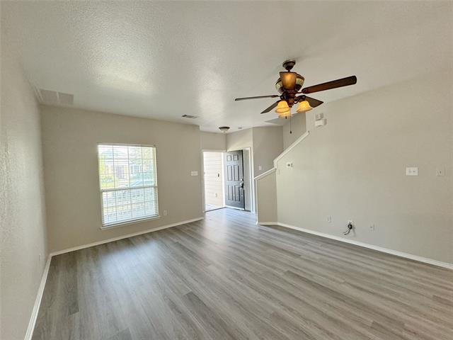 Building Photo - 1411 Kingston Pl