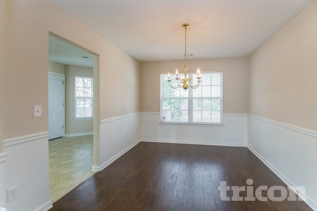 Foto del edificio - 11569 Registry Blvd