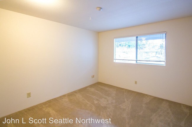 Building Photo - 7020 208th St SW