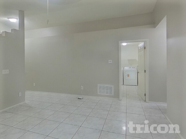 Foto del edificio - 7812 Sagebrush Pl