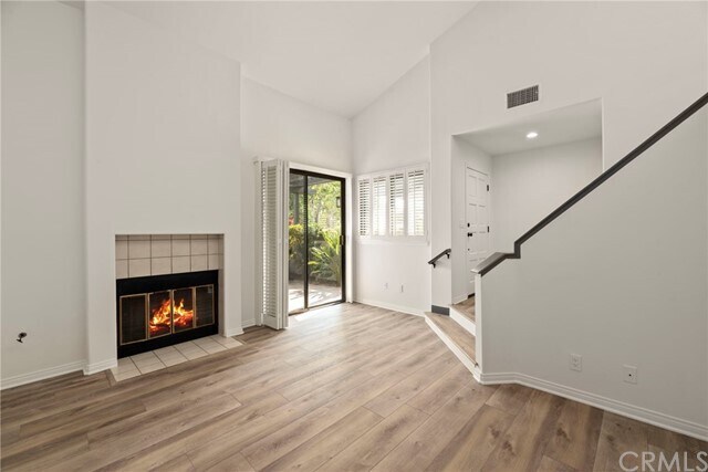 Building Photo - 7 Cordoba Ct