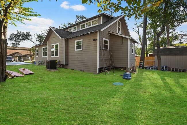 Foto del edificio - 17507 Wild Oak Dr