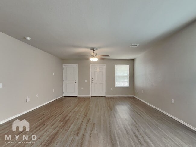 Building Photo - 7119 Cozy Run