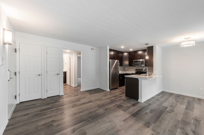 Building Photo - Pine Ridge