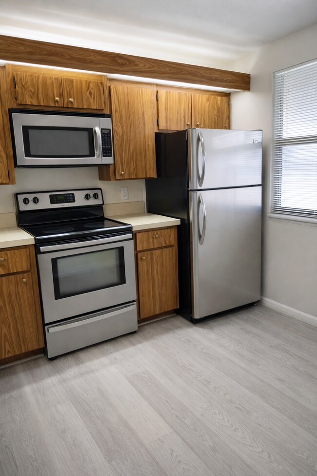 Foto del edificio - 3501 Village Blvd