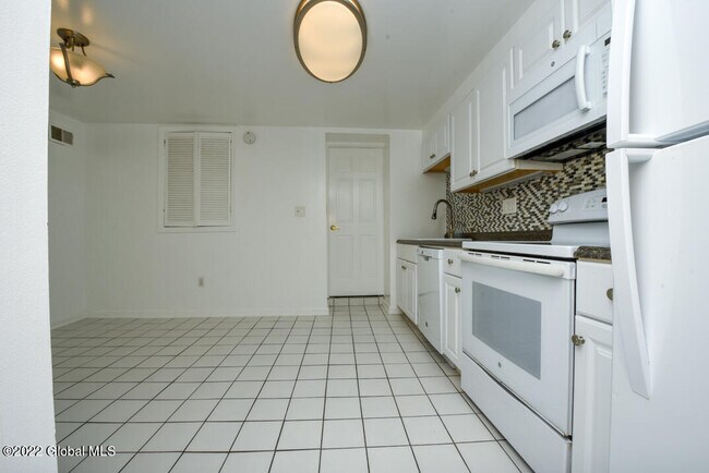 Foto del edificio - 31 Elm St