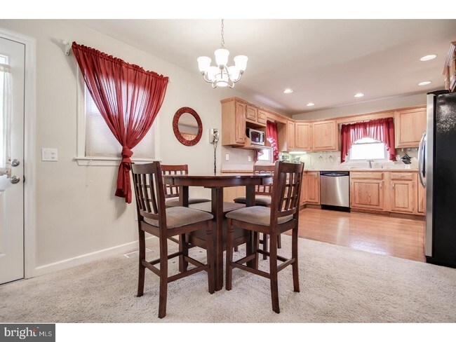 Building Photo - 207 Cinnaminson Ave