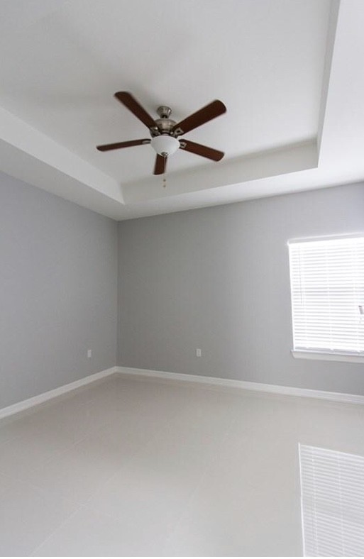 Foto del edificio - 2614 Primrose Ave