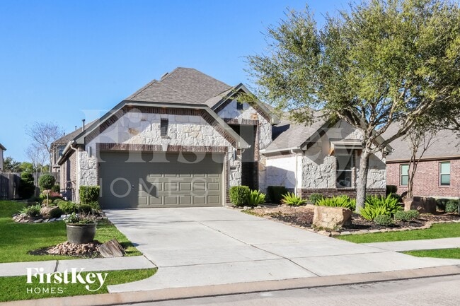Foto del edificio - 6011 Little Grove Dr