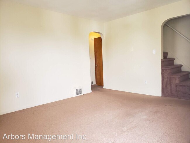 Building Photo - 4 br, 1 bath House - 3106 SOUTHERN DRIVE