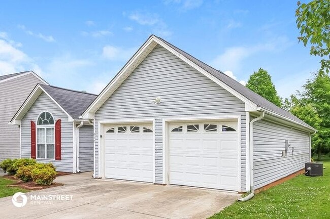 Building Photo - 430 Salem Springs Dr, Winston-Salem, NC 27107