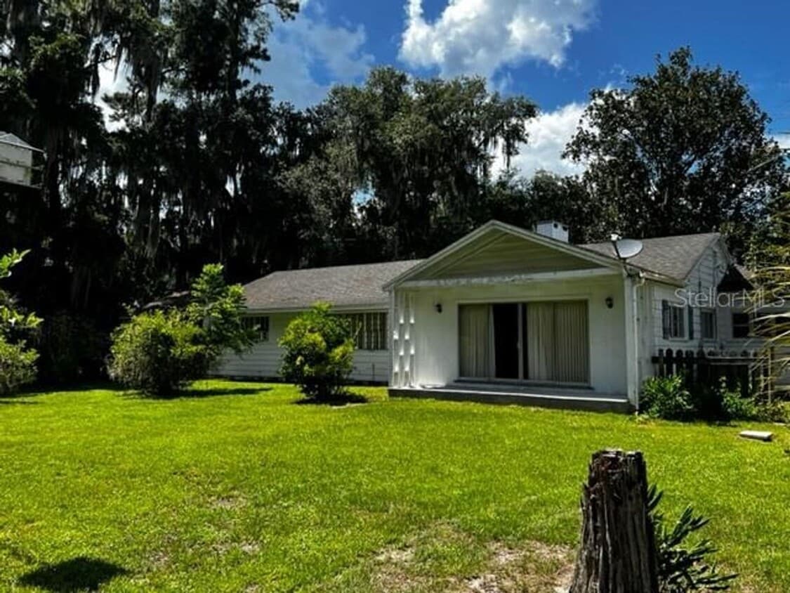 Primary Photo - 3/2 Home in McIntosh