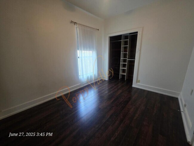 Foto del edificio - 305 Grandview Ave