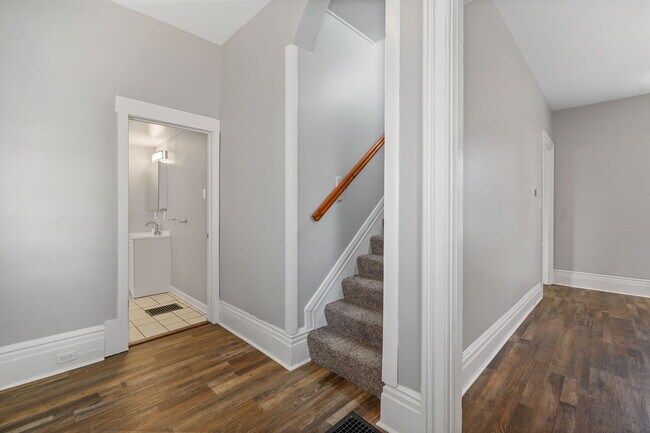 Foto del edificio - 99 Ridgeway Rd