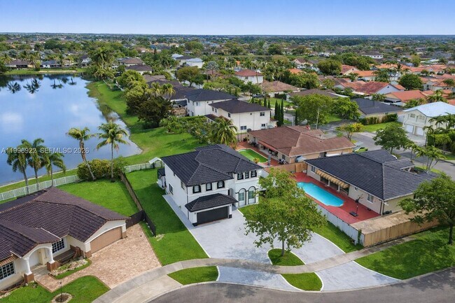 Foto del edificio - 15045 SW 38th Terrace