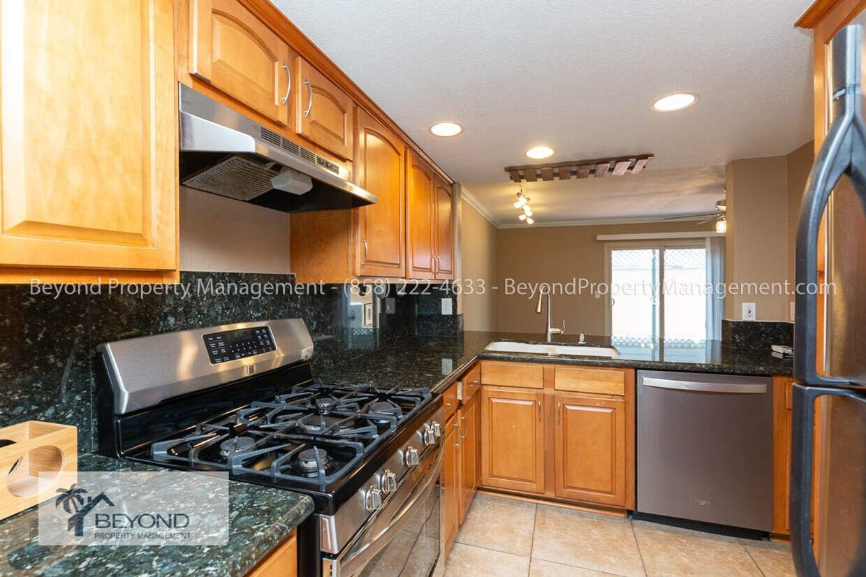 Primary Photo - ***PET FRIENDLY*** 2 BED WITH DUAL PRIMARY...