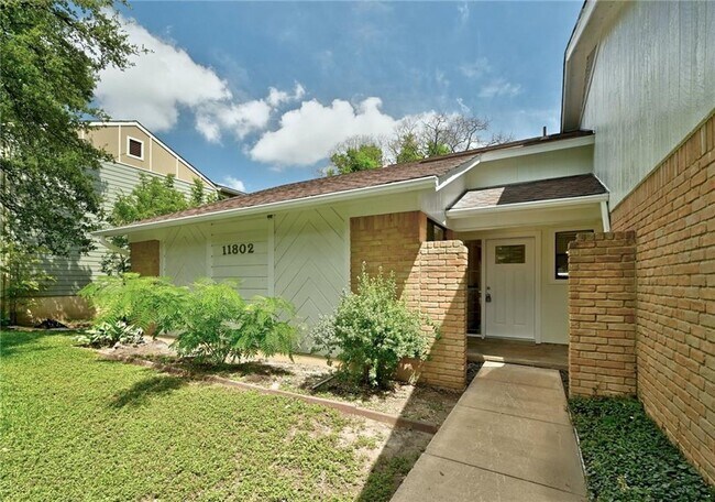 Building Photo - 11802 Knollpark Dr