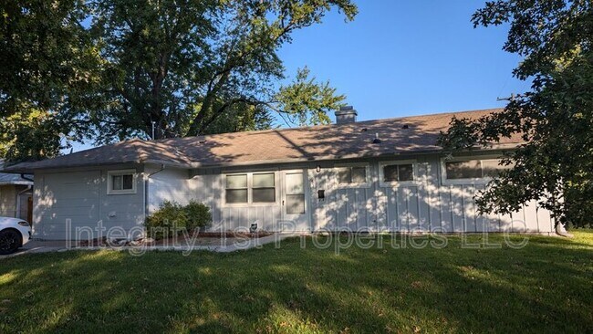 Foto del edificio - 7408 E 109th St