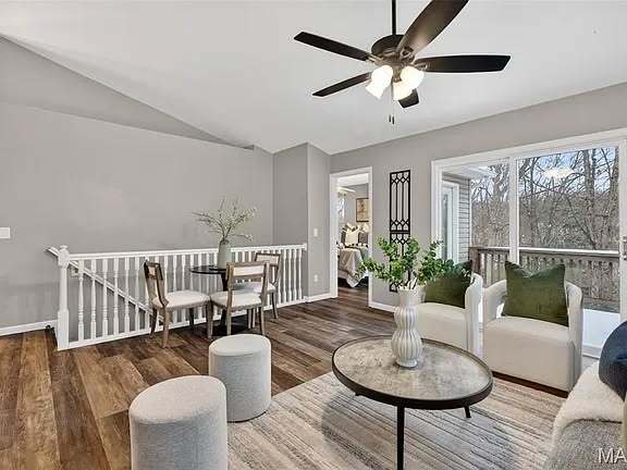 Foto del edificio - 482 Indian Lake Dr