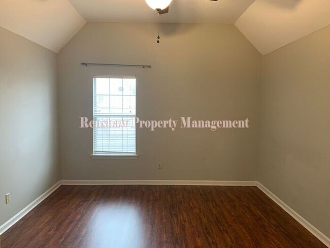 Building Photo - 1632 Camille Way