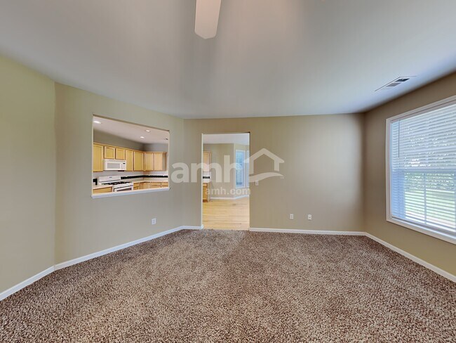 Building Photo - 291 Ivy Manor Dr NW