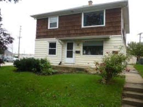 Primary Photo - 4978 N 125th St