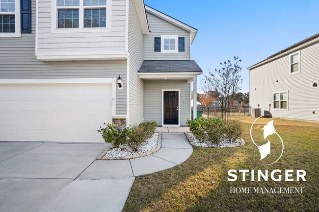 Foto del edificio - 71 Saluda Way