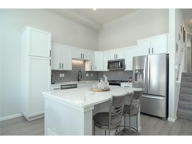 Building Photo - 356 Stonewood Pl