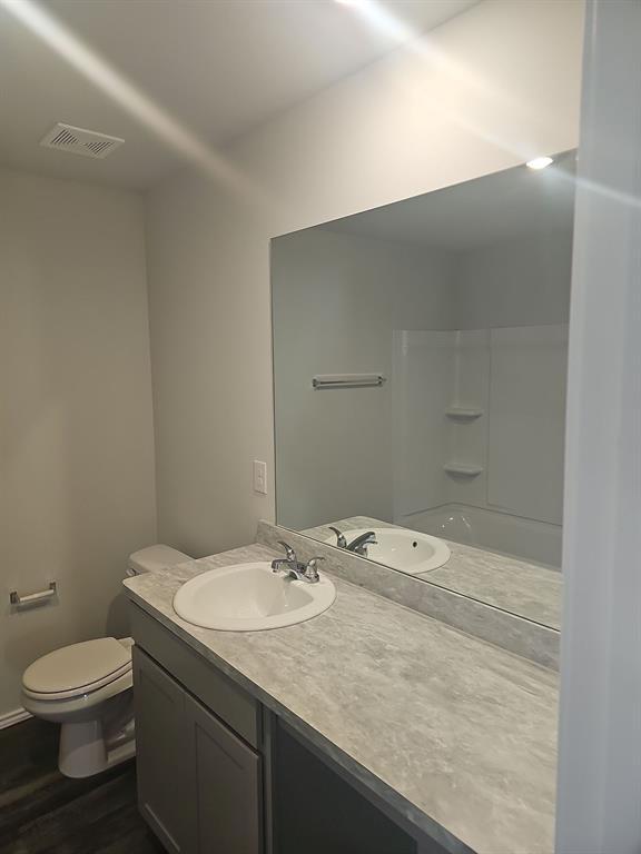 Foto del edificio - 6132 Holm Oak Rd